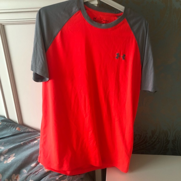 Shirts and short pants bundle sale - Picture 3 of 8